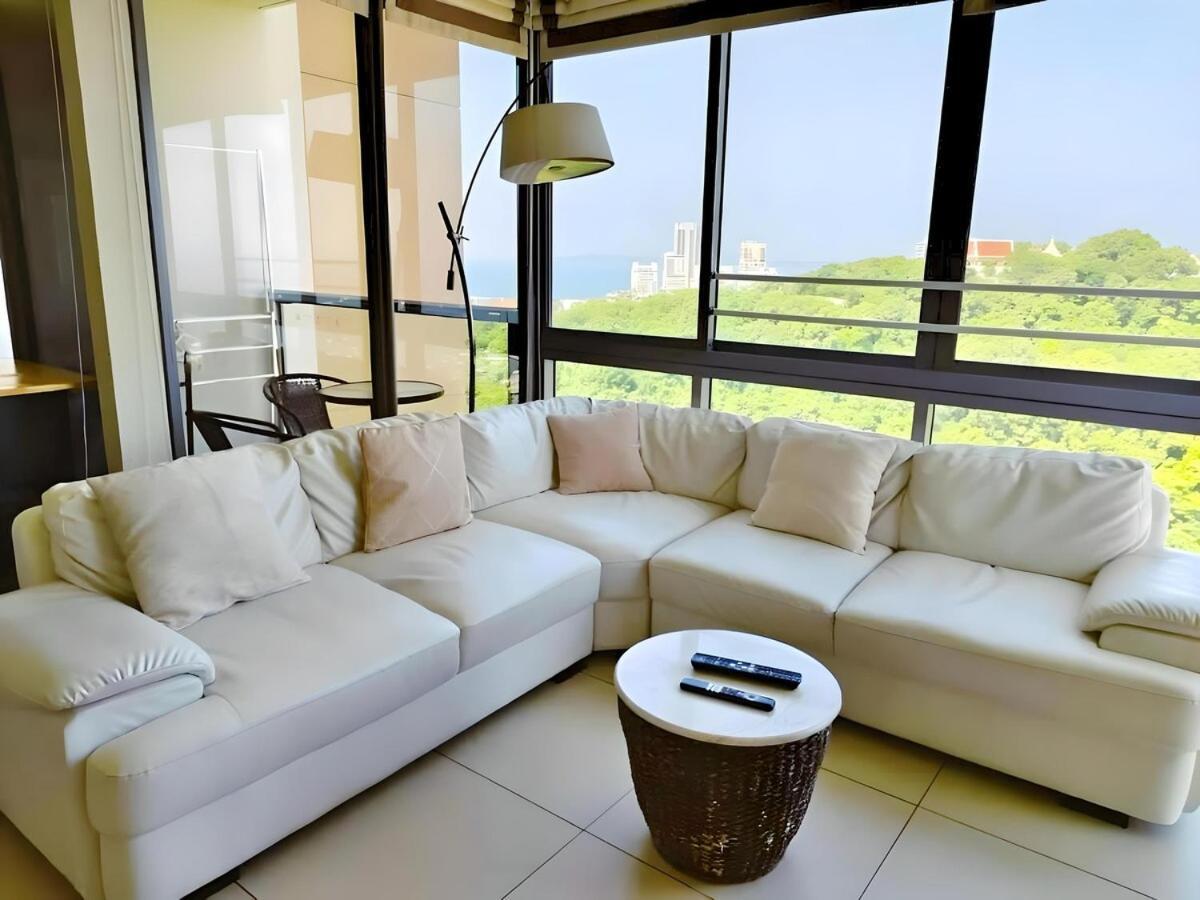 Apartment 2 Bed High Floor Sea View - In *